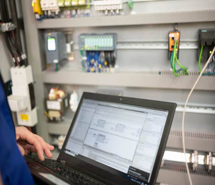 PLC Programming & Integration